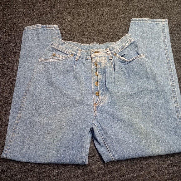 Vintage CHIC Jeans Women 12 Average Blue Pleated Button Fly Mom Style Casual Y2K - Picture 1 of 10
